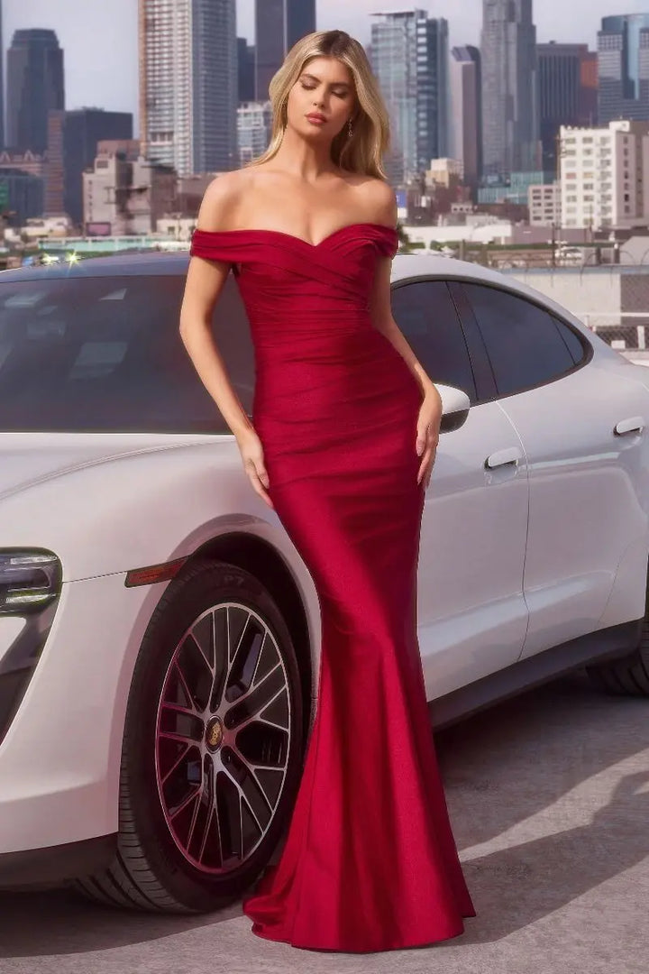 Balklänning,  Ladivne