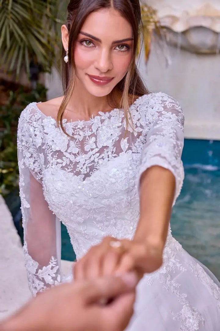 Balklänning,  Ladivne