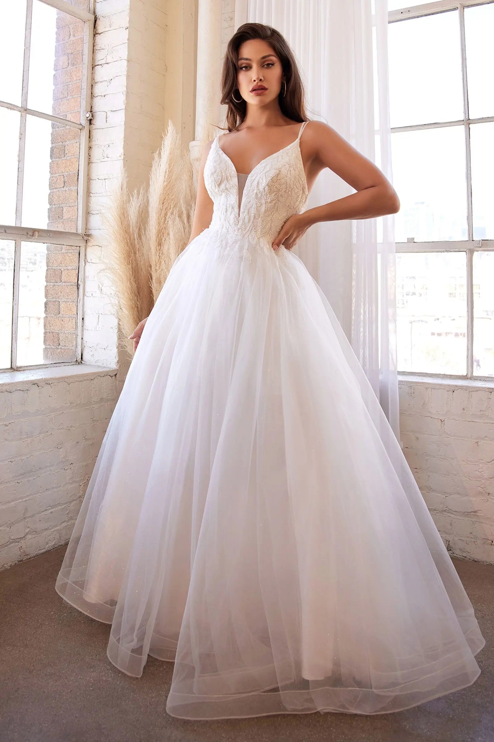 Enkel vit klänning CD0154W Joliebridal