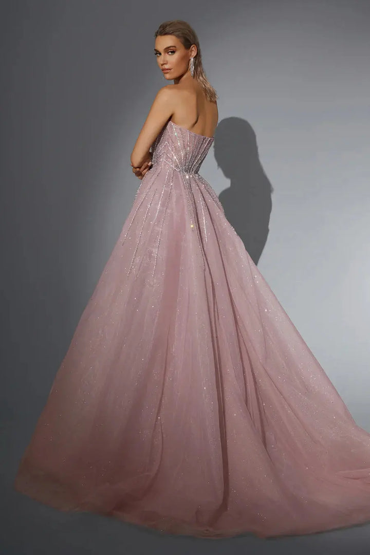 Balklänning,  Ladivne